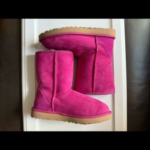 Women’s Pink Classic Short Uggs